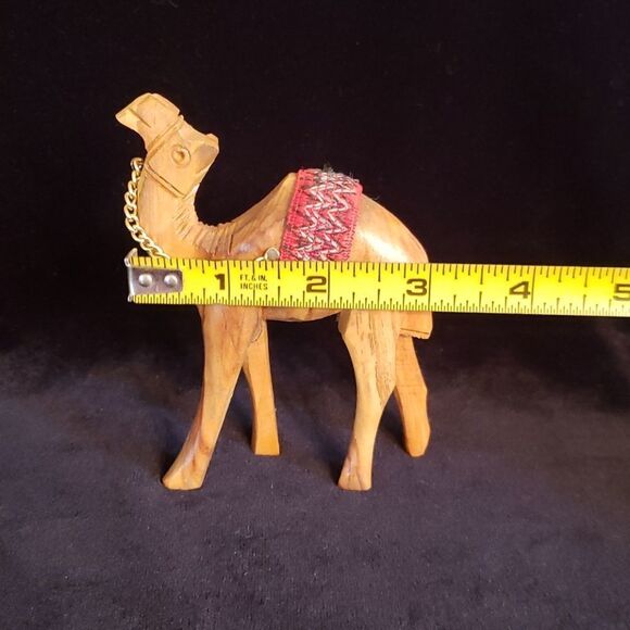 Small Vintage Wooden Camel Figurine - Picture 6 of 6